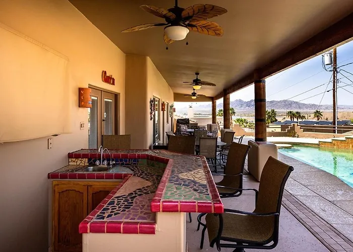 Havasu River Pool Outdoortv Views